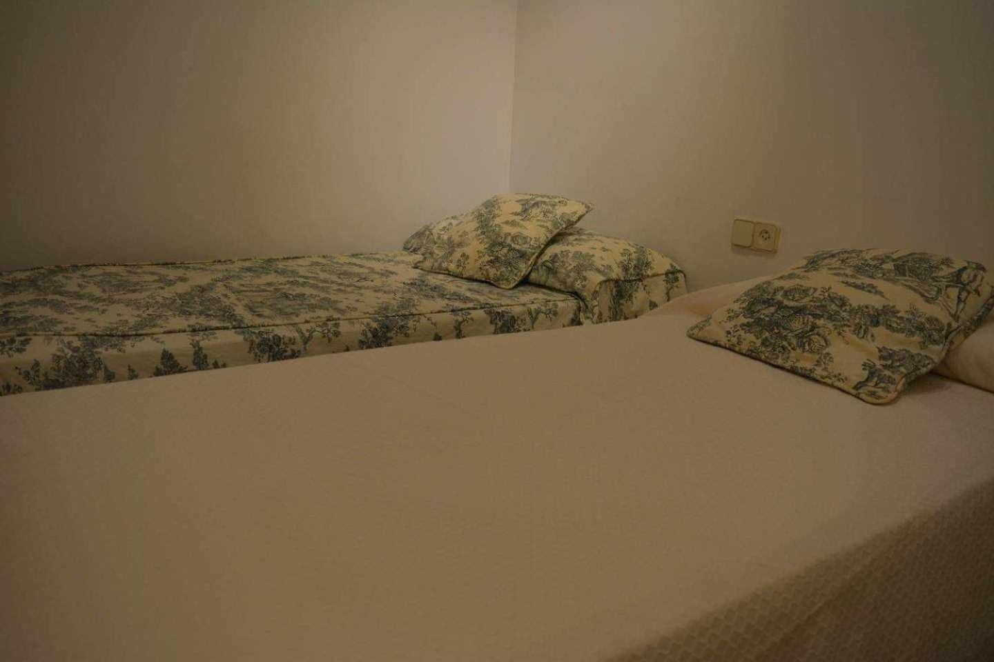 Apartamentos Nautic wifi gratis a 150 metros de la playa de Tossa de Mar Exterior foto