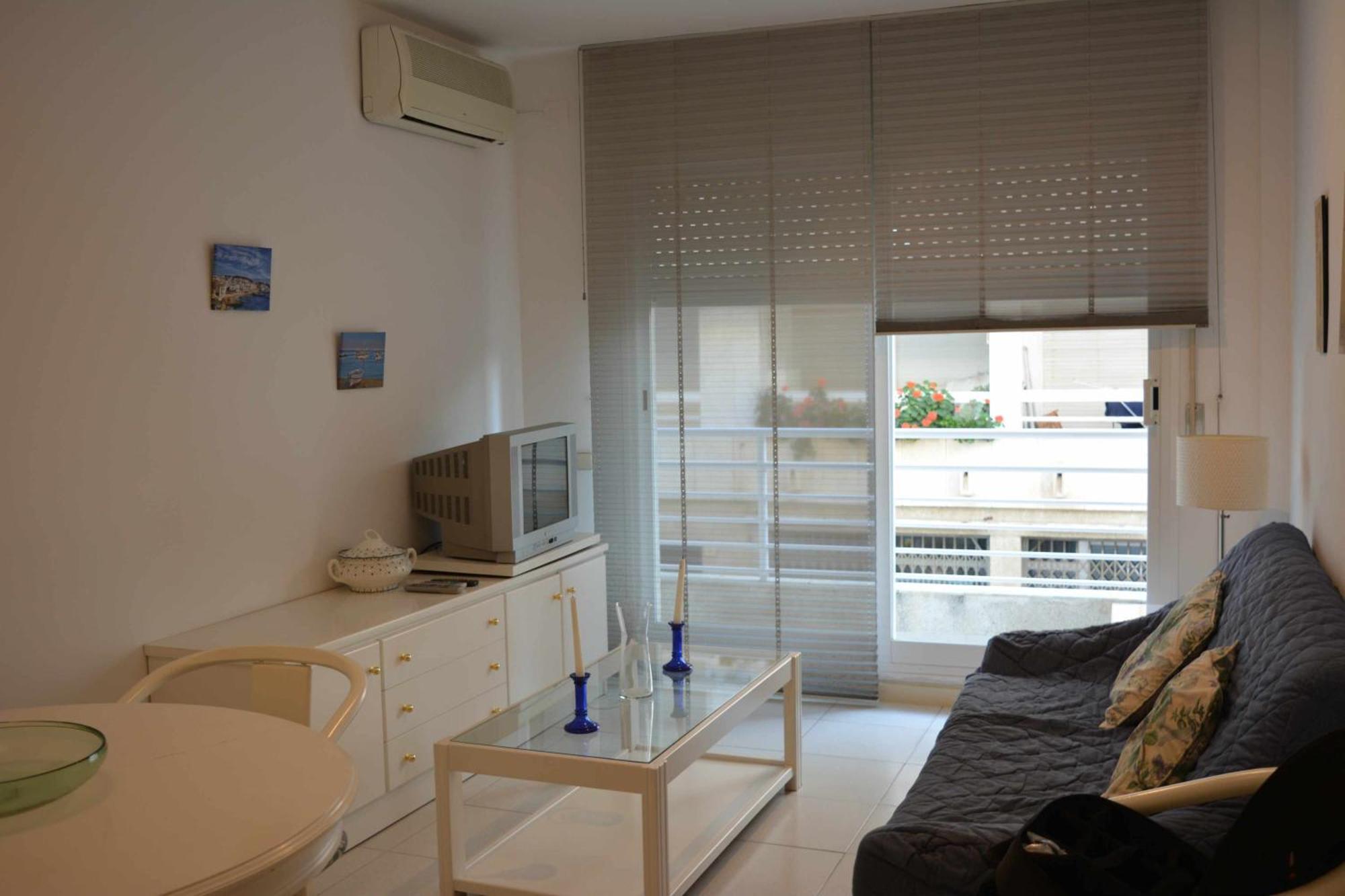 Apartamentos Nautic wifi gratis a 150 metros de la playa de Tossa de Mar Exterior foto
