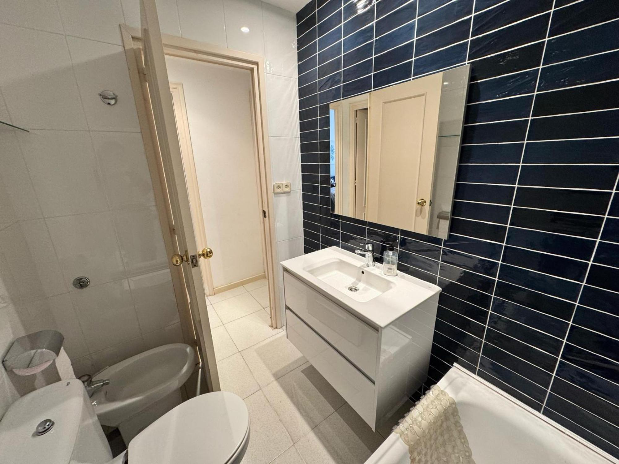 Apartamentos Nautic wifi gratis a 150 metros de la playa de Tossa de Mar Exterior foto