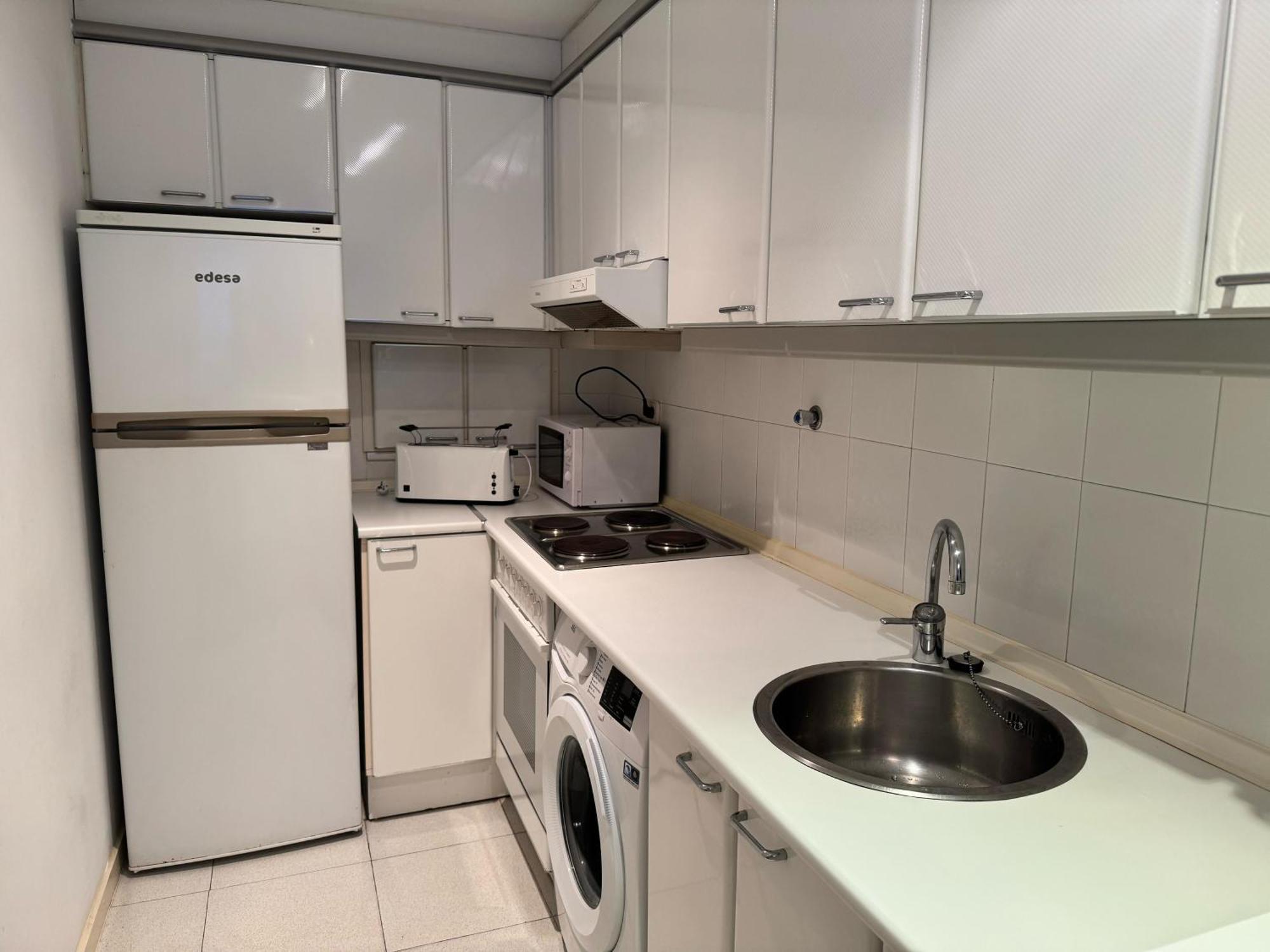 Apartamentos Nautic wifi gratis a 150 metros de la playa de Tossa de Mar Exterior foto